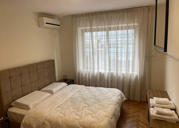 Cozy Apartment, In The Center Of