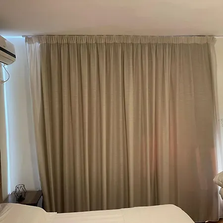 公寓 Cozy Apartment, In The Center Of *